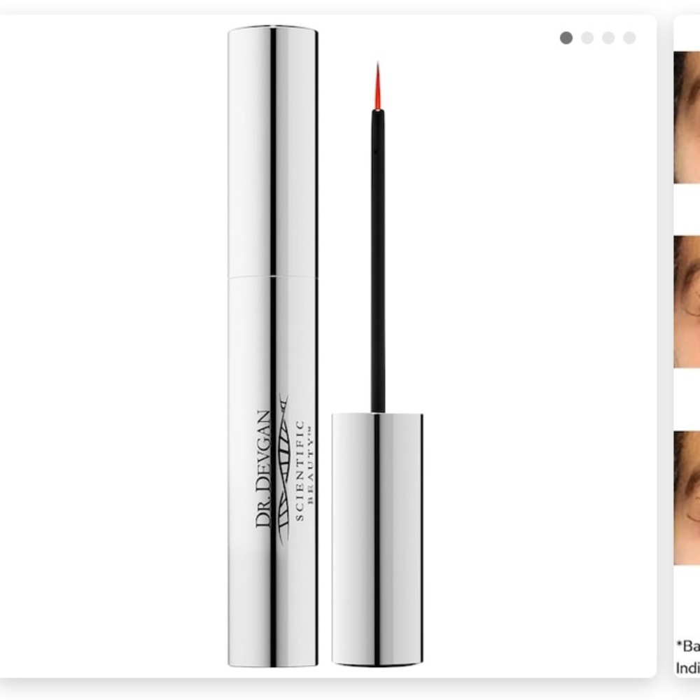 Lara devgan platinum long lash